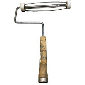 Pro Master paint roller 9.25" wood handle 6.5" twist on handle READ